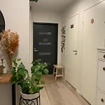 Qnq - Private In The Shared Detached House Vantaa