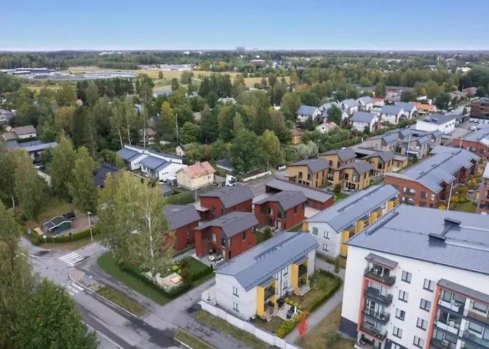 Qnq - Private In The Shared Detached House Daire Vantaa